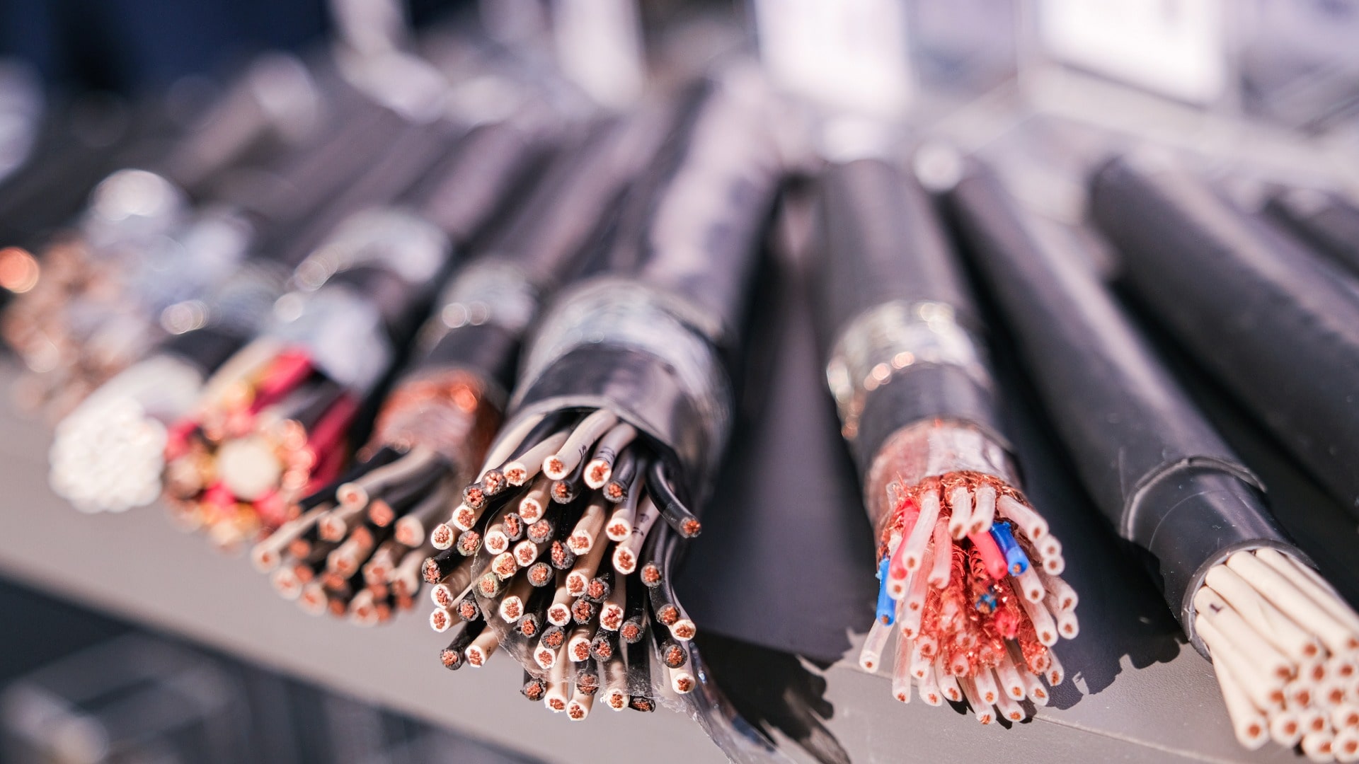 Materiales Eléctricos